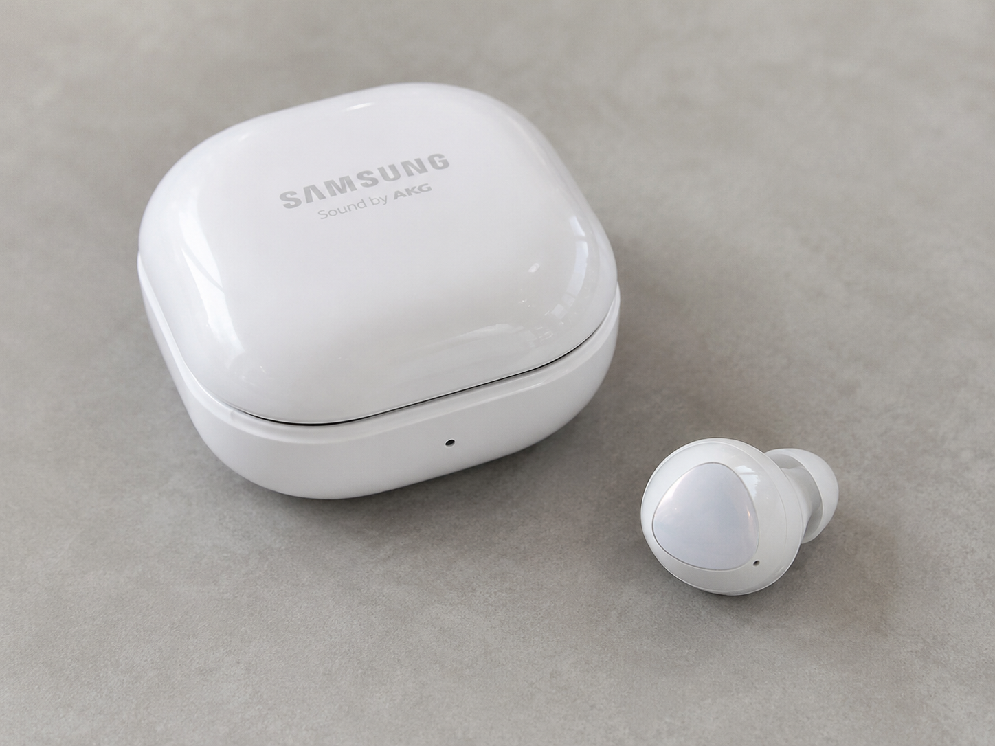 ear buds
